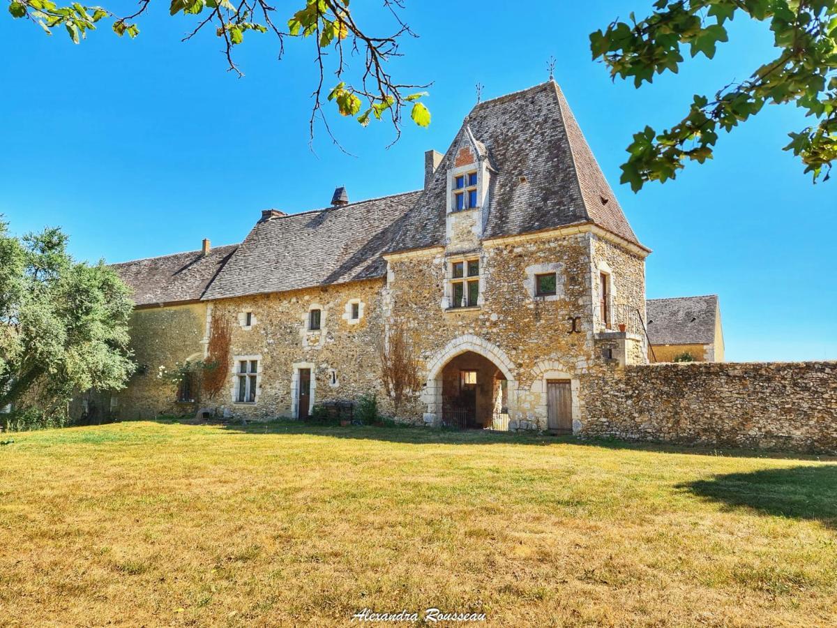 Manoir Du Bois Joly - Roulotte Vintage Guest House Margon  Exterior foto
